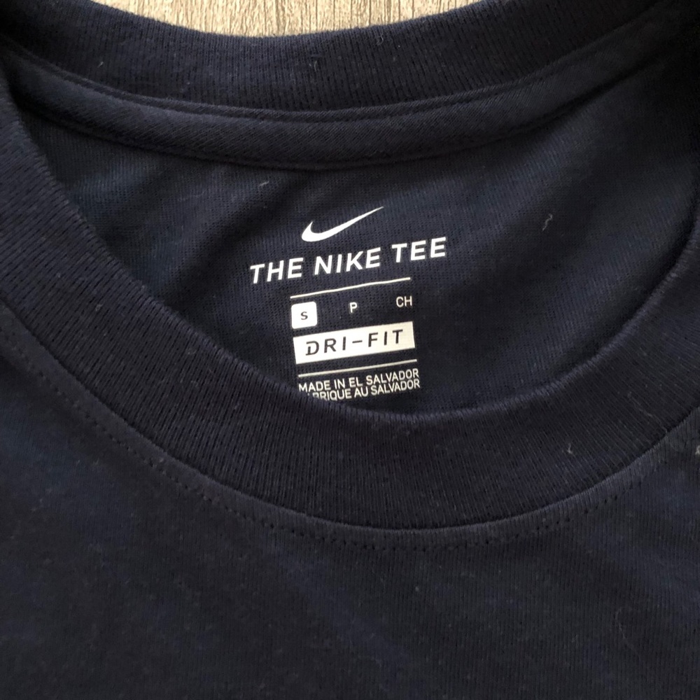 Nike Dri-Fit Cotton Muscle Tee - Picture 4 of 4